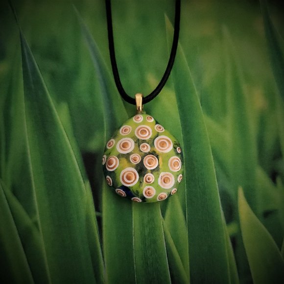 Hand Painted Dot Art Pendant, Lemon Lime Mod Pendant - Picture 12 of 14